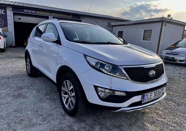 Kia Sportage cena 56850 przebieg: 99852, rok produkcji 2016 z Ciechanowiec małe 137